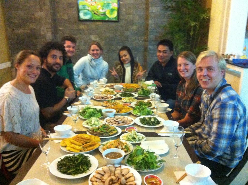 Viets Family River - Hoi An Homestay Экстерьер фото