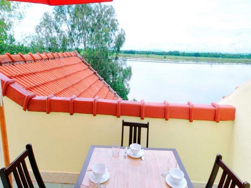 Viets Family River - Hoi An Homestay Экстерьер фото
